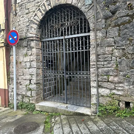 Bed & Breakfast Peregrinos Alegres *